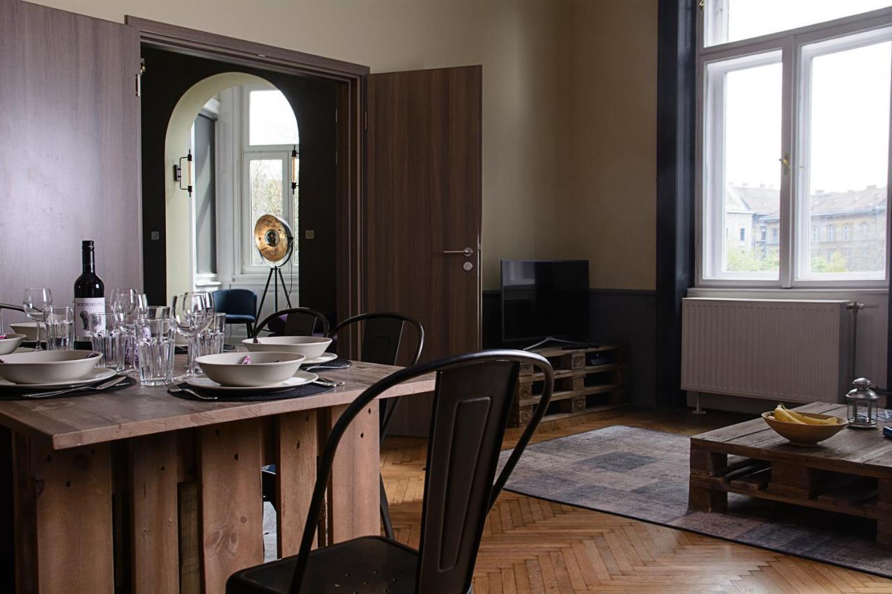 W-Tree Loft Style Apartment Budapest Extérieur photo